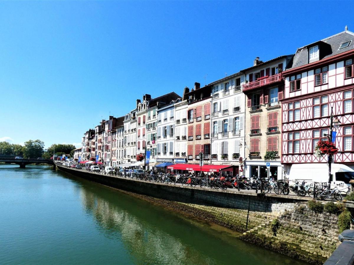 Basque Style House 15 Min From Bidart Beaches Arcangues Exterior foto